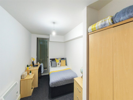 Silver Non Ensuite 2 bed student flat to rent on The Grafton, Manchester, M13