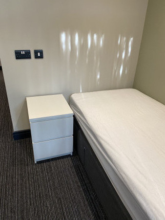 Cedar Luxury Single @ SAR Court 3 bed student flat to rent on Woodland Way, Canterbury, CT2