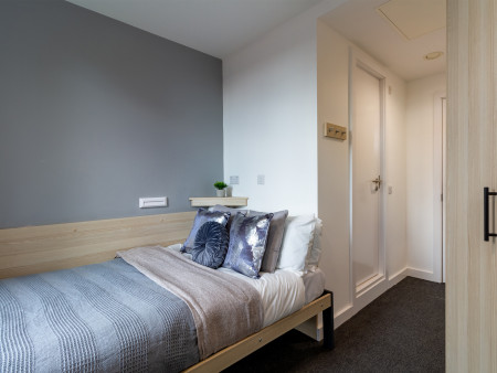 Classic 4 Bed Ensuite 4 bed student flat to rent on Huntingdon Street, Nottingham, NG1