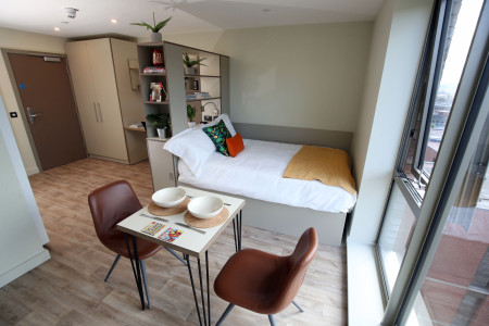 Standard Studio Student flat to rent on York Street, Belfast, BT15