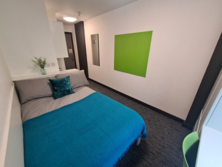Ensuite - Bronze 6 bed student flat to rent on Pitt Street, Newcastle, NE4