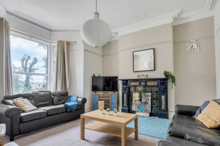 7 bed student house to rent on Bryn Y Mor Crescent, Swansea, SA1