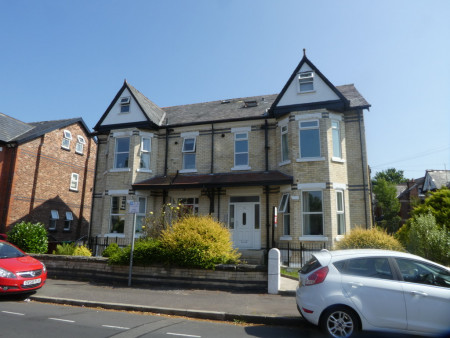 Student studio flat to rent on Everett Road, Manchester, M20