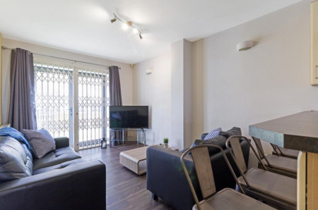 4 Bedroom Apartment