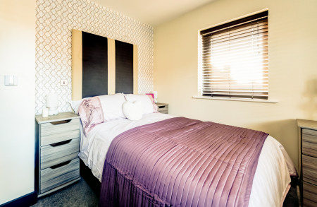 5 Bedroom Apartment
