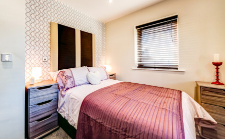 5 Bedroom Apartment