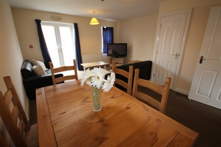 5 bed student house to rent on The Poplars, Durham, DH1