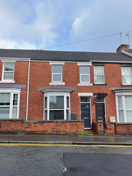 6 bed student house to rent on Gwydr Crescent, Swansea, SA2