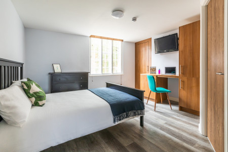 En-suite 2 6 bed student flat to rent on Standard Hill, Nottingham, NG1