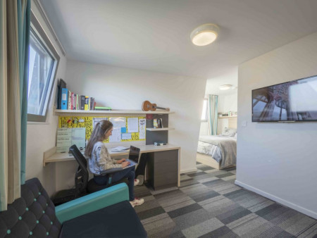 Diamond Studio Student flat to rent on Station Road, Cambridge, CB1