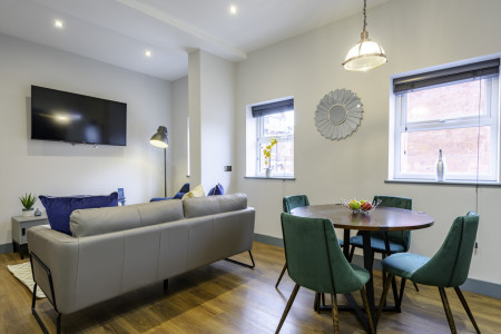 2 Bedroom Apartment