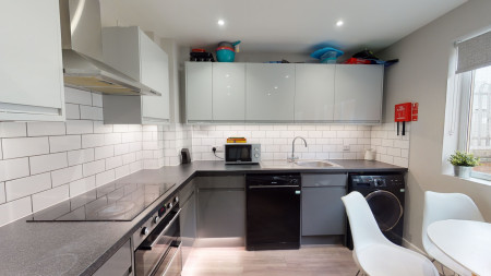 6 bed student house to rent on St. Mary Street, Cardiff, CF10