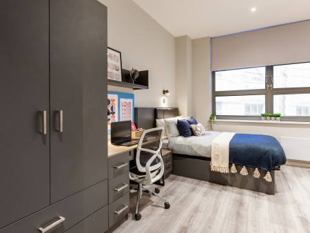 Premium Studio Plus Student flat to rent on Drury Lane, London, WC2B