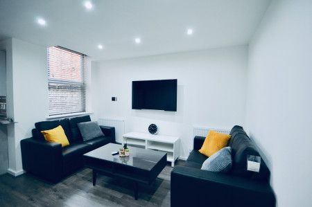 8 bed student house to rent on Granville Road, Liverpool, L15