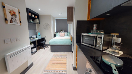 Luxury Studio Student flat to rent on Regent Hill, Brighton, BN1