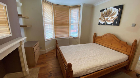 4 bed student house to rent on York Road, Canterbury, CT1