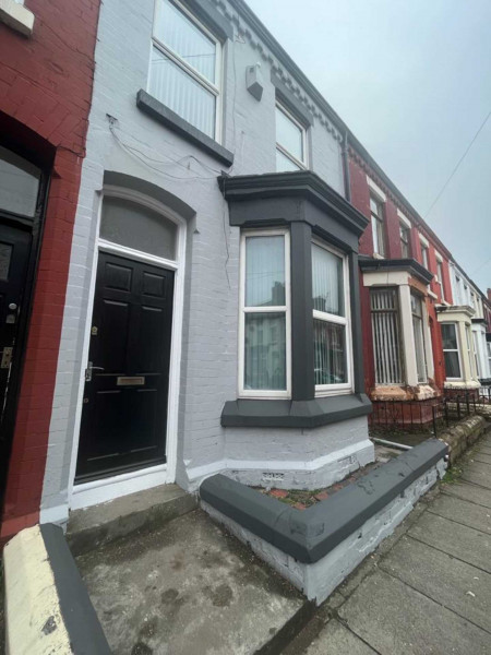 2 bed student house to rent on Hannan Road, Liverpool, L6