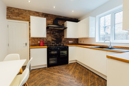 6 bed student house to rent on Princes Road, Hull, HU5