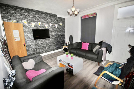 5 bed student house to rent on Grimthorpe Street, Leeds, LS6