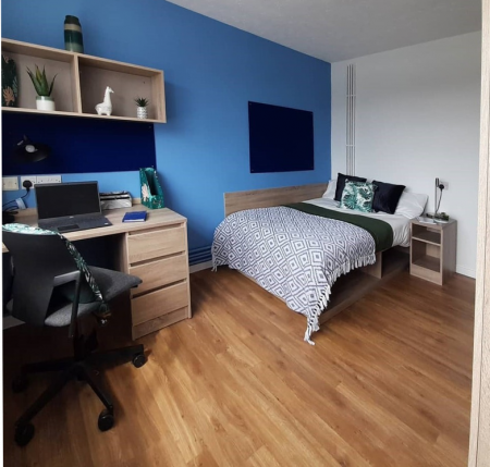 Gold Plus Student flat to rent on Moor Place, Liverpool, L3
