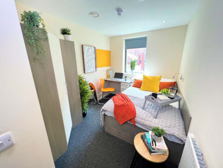 Deluxe En-Suite 6 bed student flat to rent on Cross Bedford Street, Sheffield, S6
