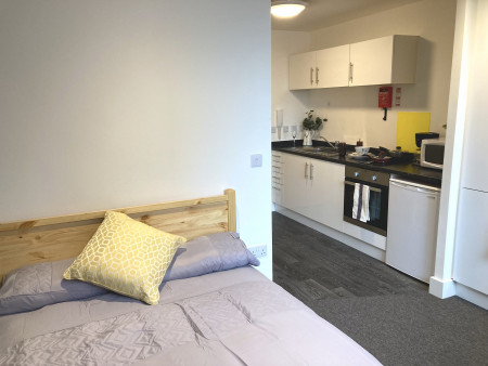 Studio Silver Student flat to rent on Goldsmith Street, Nottingham, NG1