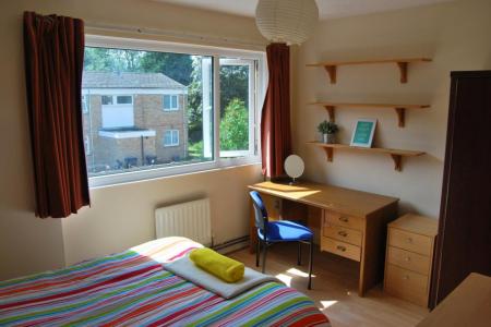 6 bed student house to rent on Downs Road, Canterbury, CT2