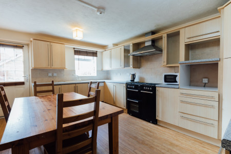 4 bed student house to rent on Moorhen Way, Loughborough, LE11