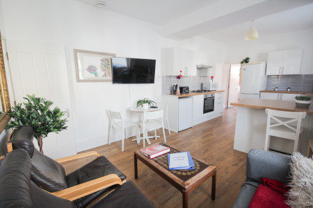 5 bed student house to rent on Apsley Road, Portsmouth, PO4