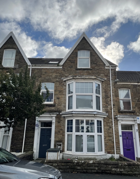 4 bed student house to rent on St. Albans Road, Swansea, SA2