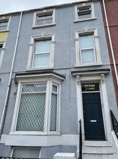 1 bed student house to rent on Bryn Road, Swansea, SA2