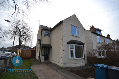 4 bed student house to rent on Abingdon Road, Nottingham, NG2