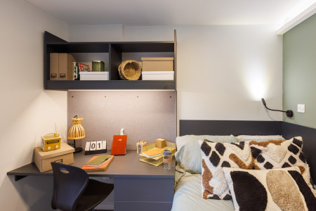 7-Bed Ensuite 7 bed student flat to rent on 78-89 Alscot Road, London, SE1