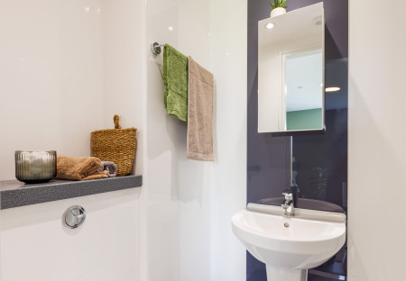 Luxury Studio Student flat to rent on Alscot Road, London, SE1