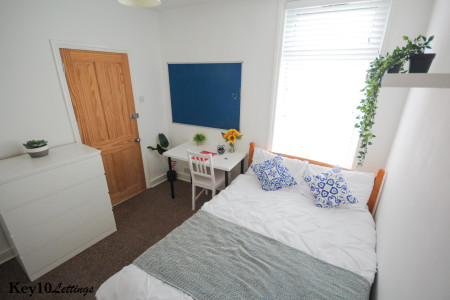 4 bed student house to rent on Margate Road, Portsmouth, PO5