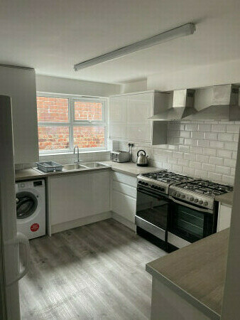 6 bed student house to rent on Mowbray Street, Durham, DH1