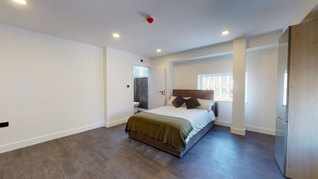 1 bed student house to rent on Hounds Gate, Nottingham, NG1