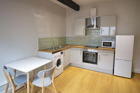 1 bed student house to rent on Mansfield Road, Nottingham, NG1