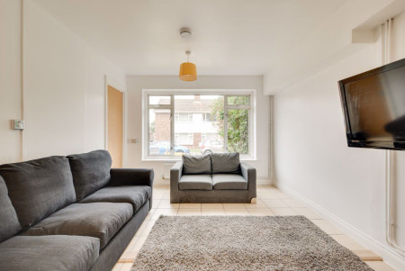 6 bed student house to rent on College Road, Canterbury, CT1