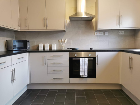 5 bed student house to rent on Brymore Road, Canterbury, CT1
