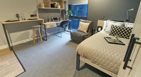 Premium Studio Plus Student flat to rent on West Street, Sheffield, S1