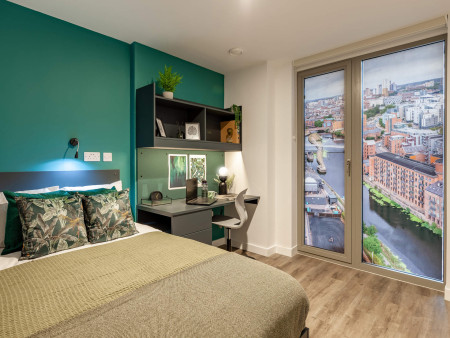 Premium Ensuite Student flat to rent on Whitelock Street, Leeds, LS7