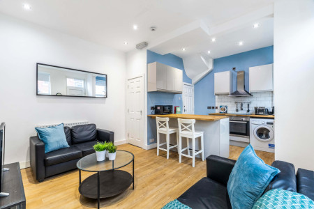 4 bed student house to rent on Monk Bridge Grove, Leeds, LS6