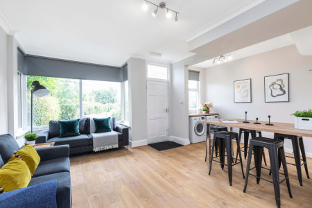 5 bed student house to rent on Beechwood Crescent, Leeds, LS4