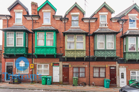 5 bed student house to rent on Peveril Street, Nottingham, NG7