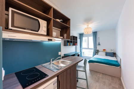 Studio Student flat to rent on Rue Galilée, Southampton, 94200