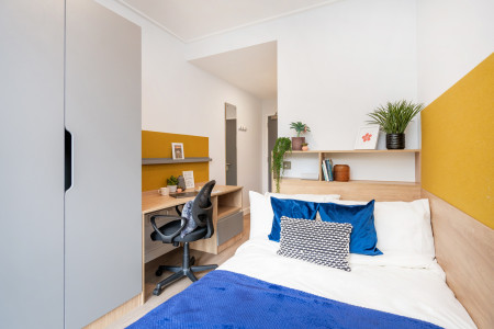 Ensuite Gold 5 bed student flat to rent on Moulsecoomb Way, Brighton, BN2