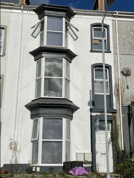 2 bed student house to rent on Bryn Road, Swansea, SA2