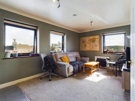 2 bed student house to rent on Church Street, Brighton, BN1