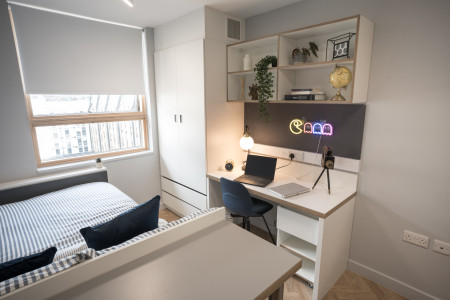 Classic Studio Student flat to rent on Bampfylde Street, Exeter, EX1